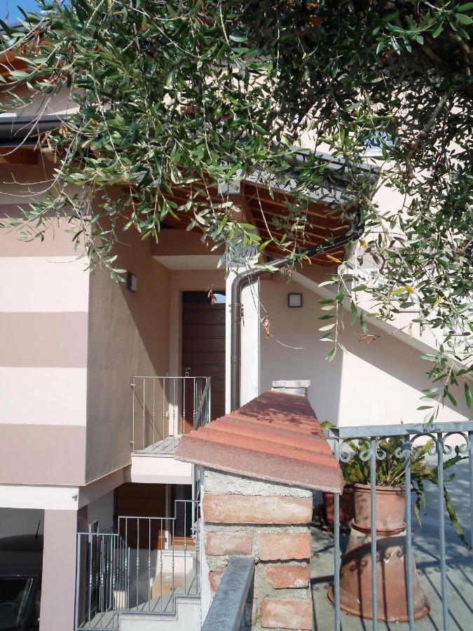 Casa Ines Daire Lonato Dış mekan fotoğraf
