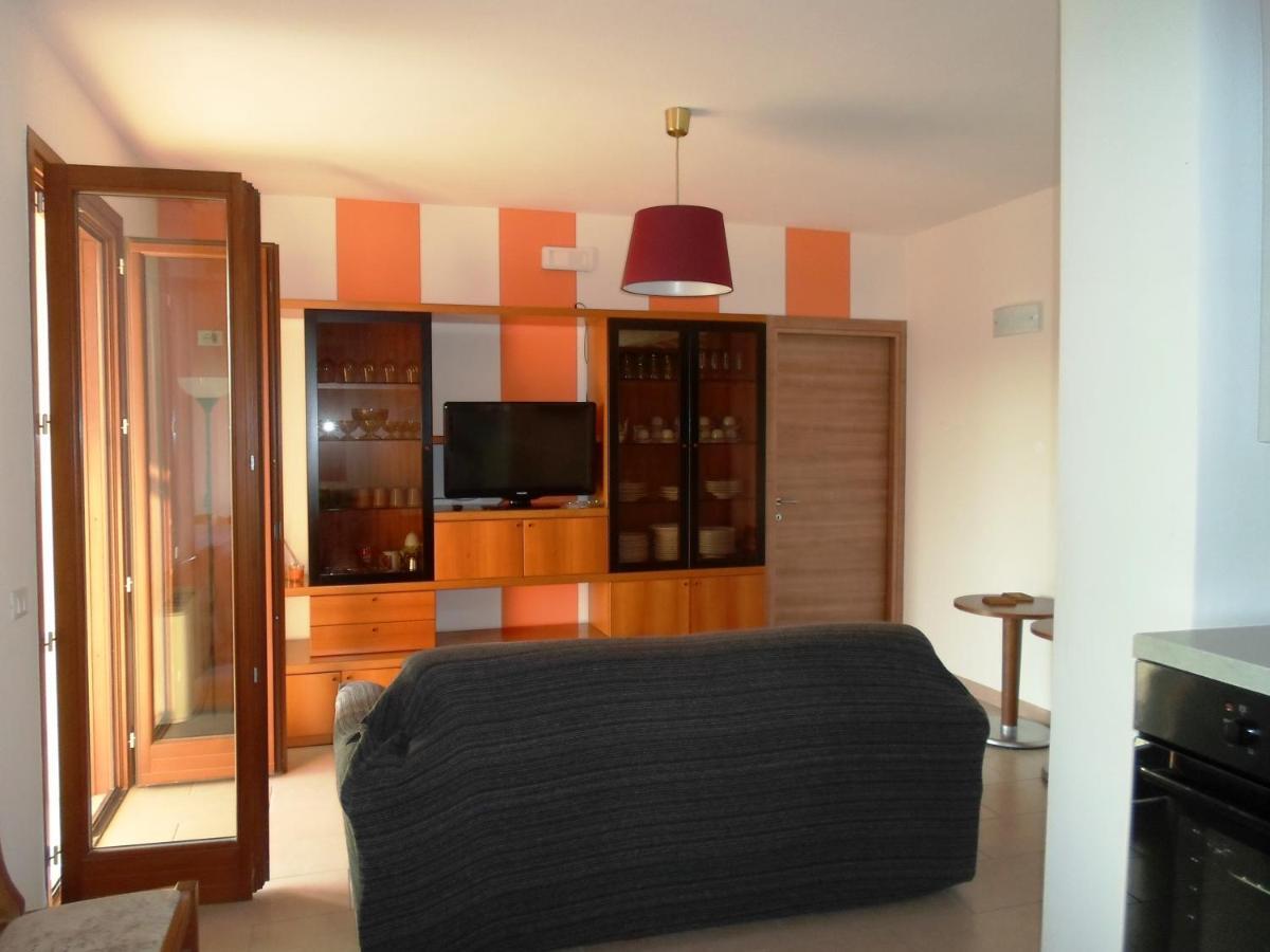 Casa Ines Daire Lonato Dış mekan fotoğraf