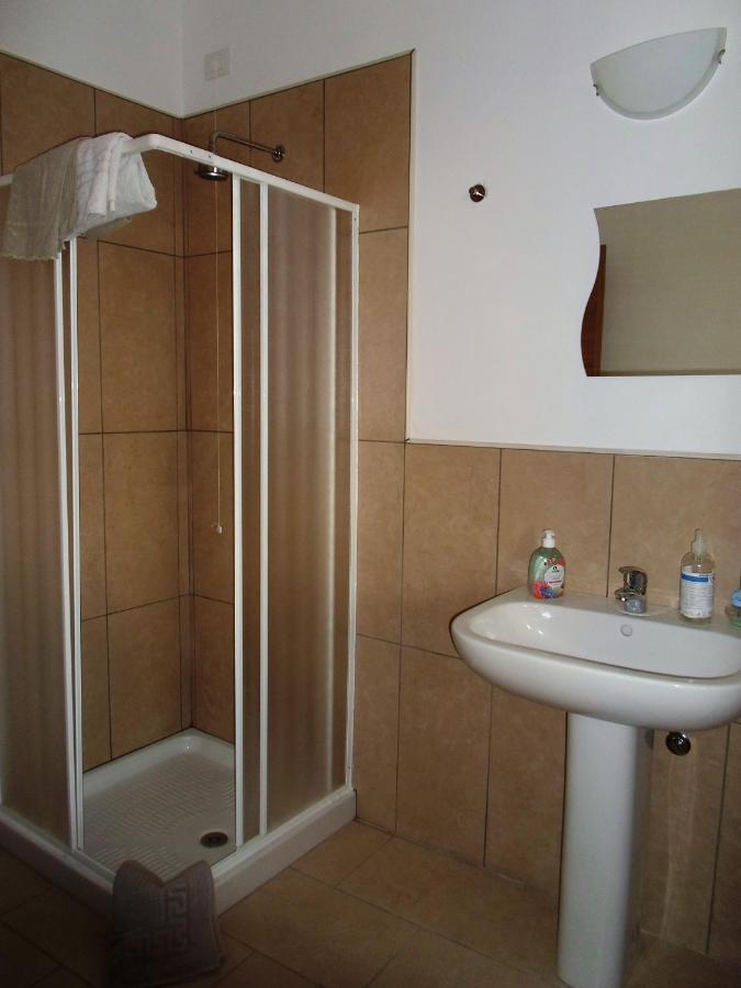 Casa Ines Daire Lonato Dış mekan fotoğraf